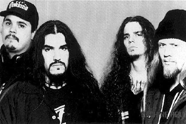 CLASSIC MACHINE HEAD RETURN • TotalRock