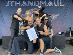 schandmaul sign with napalm records