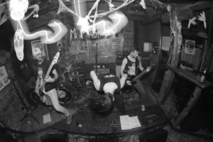 mandaground band pic