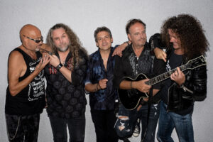praying mantis band pic