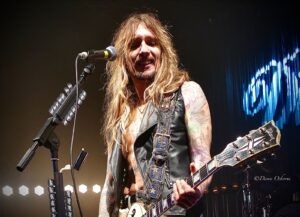 Justin Hawkins