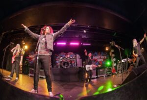 the sweet live band pic