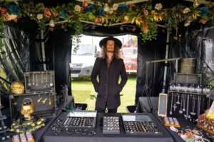 Oli Brown Black Feather Jewellery